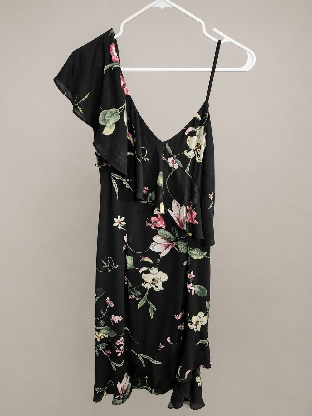 Reitmans Black One-Shoulder Floral Ruffle Dress
